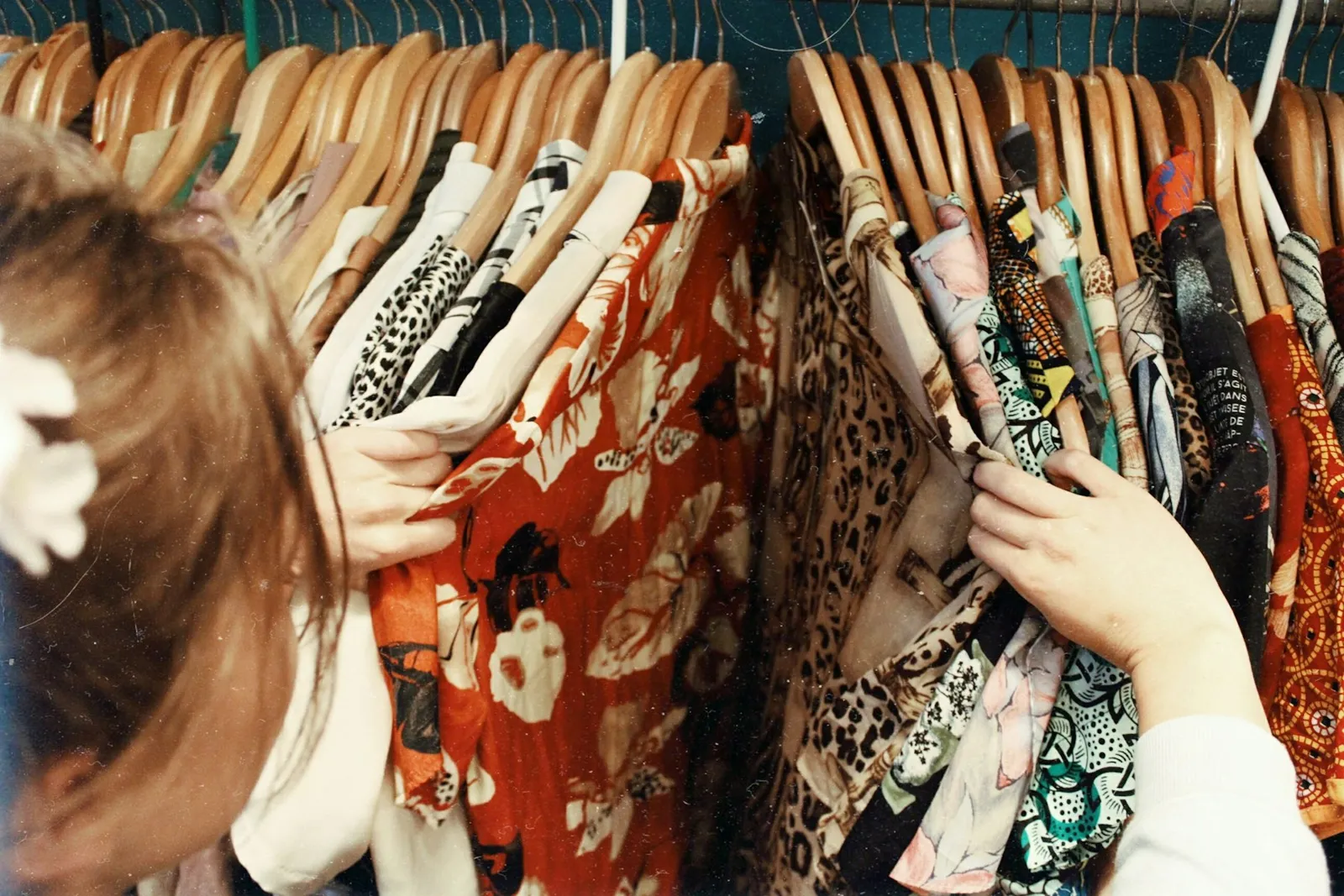 Second-hand clothing